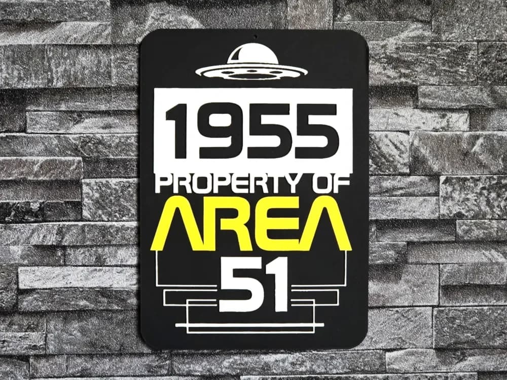 Hueforge 1955 Aera 51 by StefBull85 HueForge model: Hueforge 1955 Aera 51 by StefBull85