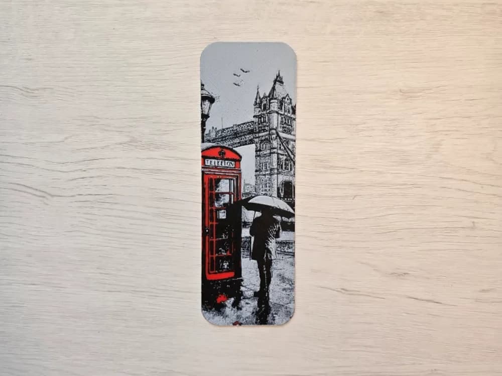 London Red Bookmark by Atrus Design HueForge model: London Red Bookmark by Atrus Design