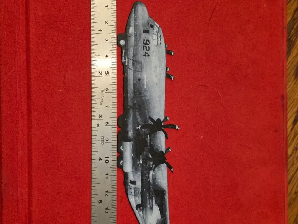 Lockheed Martin C-130 Hercules Hueforge Bookmark by AirMechDesigns HueForge model: Lockheed Martin C-130 Hercules Hueforge Bookmark by AirMechDesigns