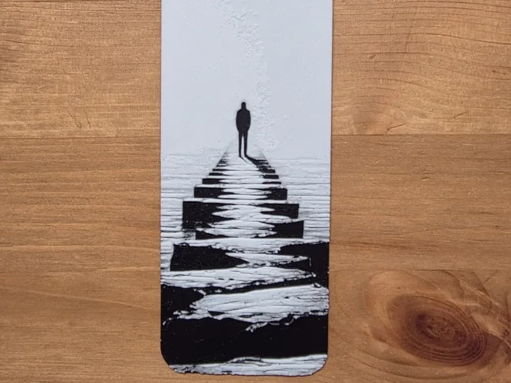 Figure Stood Out To Sea by Morganja HueForge model: Figure Stood Out To Sea by Morganja