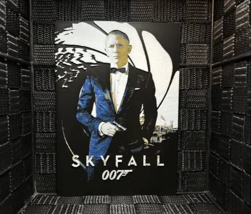 Hueforge Movie Poster - Skyfall - by JoDau HueForge model: Hueforge Movie Poster - Skyfall - by JoDau