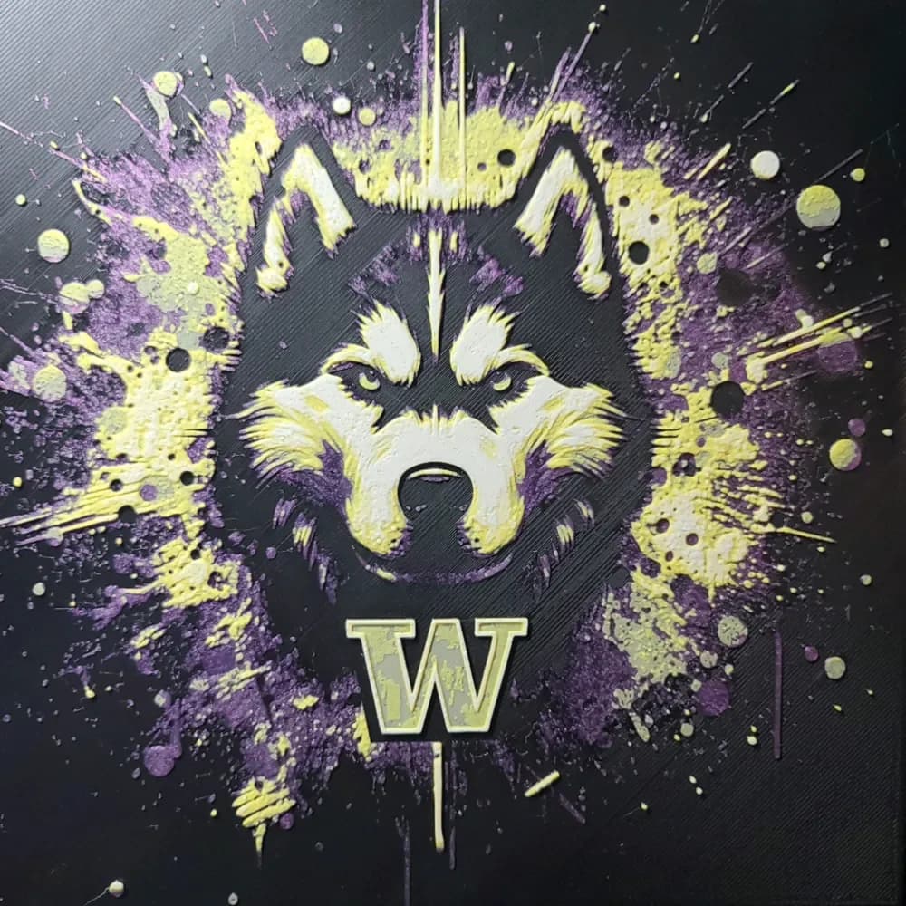 UW Husky by the_bearded_jedi HueForge model: UW Husky by the_bearded_jedi