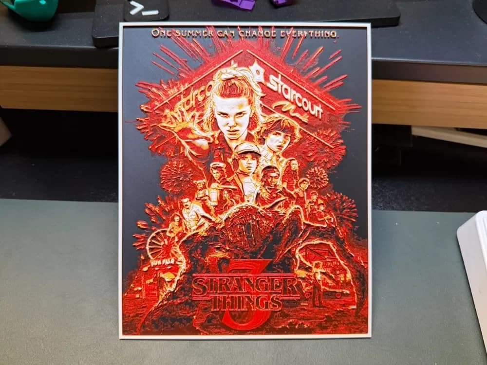 Stranger Things Season 3 HueForge by liv_3d HueForge model: Stranger Things Season 3 HueForge by liv_3d