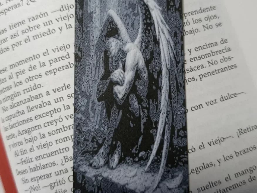 Gothic Angel Bookmark by FYTY112 HueForge model: Gothic Angel Bookmark by FYTY112