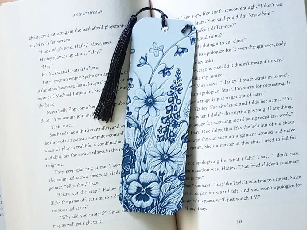 Flower Garden Bookmark, Hueforge by Dame Jo HueForge model: Flower Garden Bookmark, Hueforge by Dame Jo