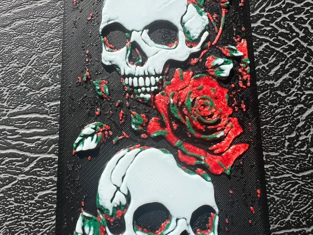 Skull & Roses Halloween Bookmark FREE COMERCIALUSE by Leafy HueForge model: Skull & Roses Halloween Bookmark FREE COMERCIALUSE by Leafy