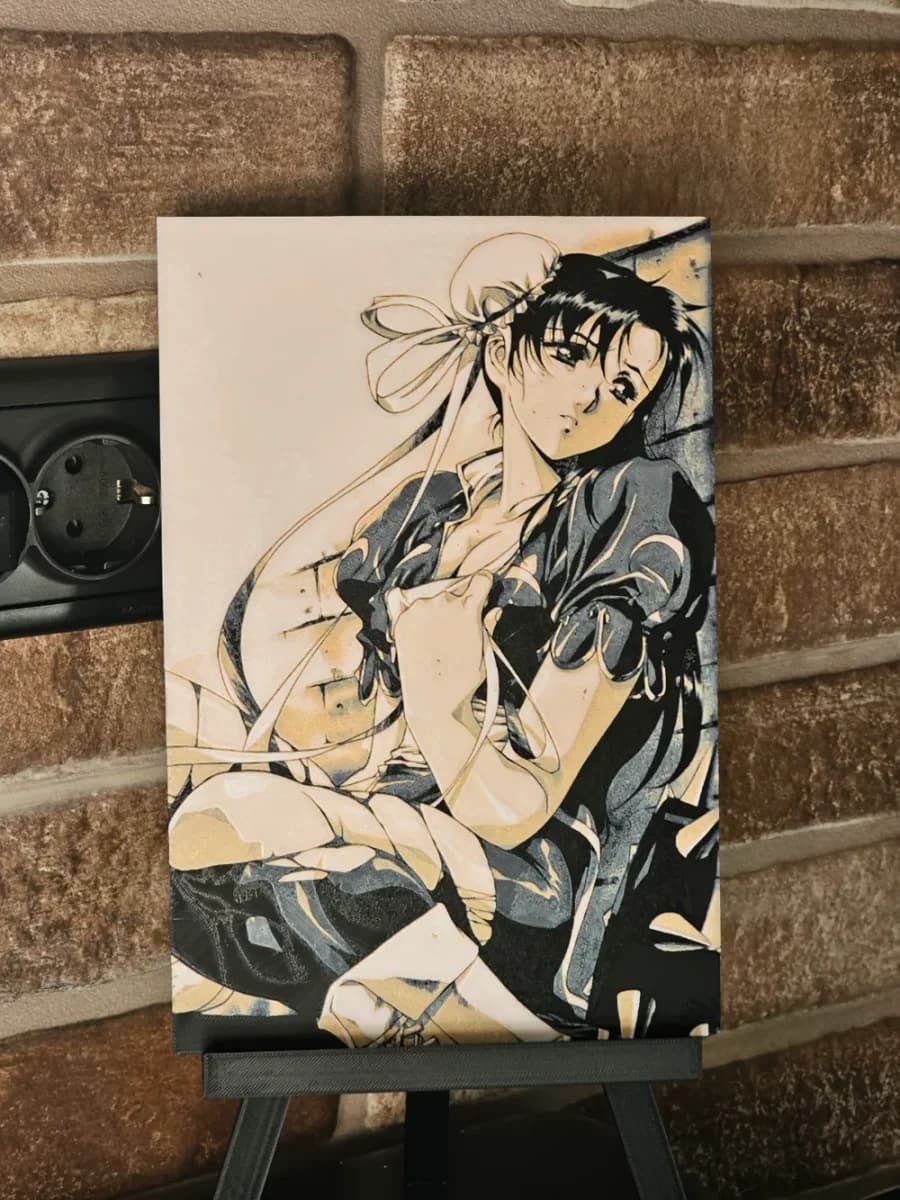 Chun-Li In Trouble - HueForge by C3D HueForge model: Chun-Li In Trouble - HueForge by C3D