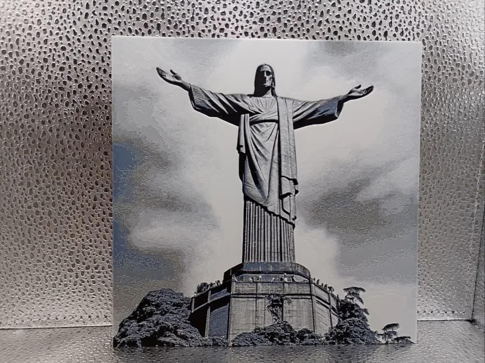 Christ the Redeemer – Hueforge by Borishotch Industries HueForge model: Christ the Redeemer – Hueforge by Borishotch Industries