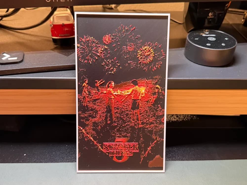 Stranger Things Season 3 HueForge by liv_3d HueForge model: Stranger Things Season 3 HueForge by liv_3d