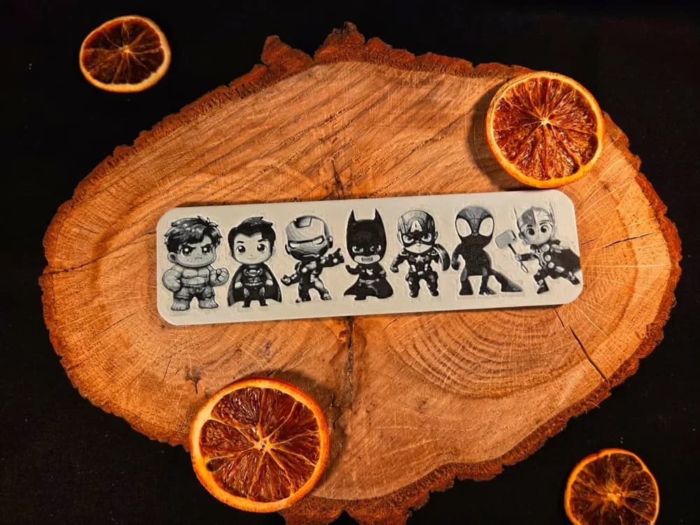 Marvel Characters 3 bookmark by EternalDesigns3D HueForge model: Marvel Characters 3 bookmark by EternalDesigns3D