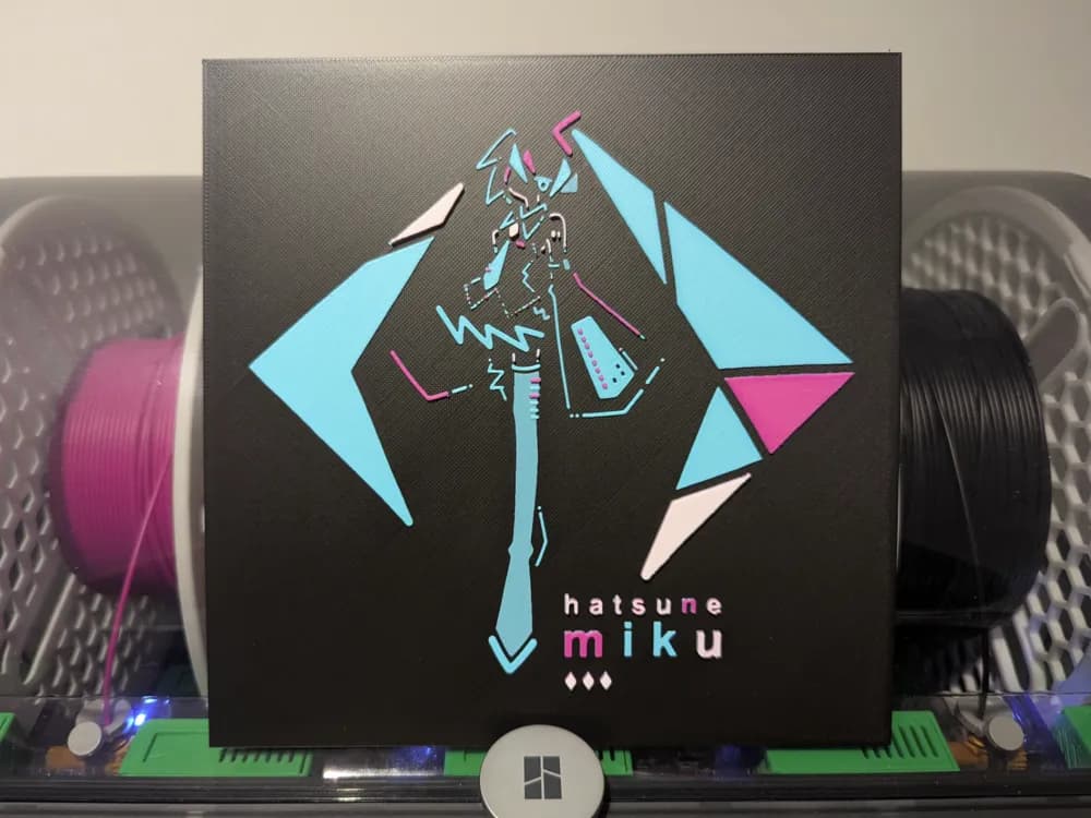 Hatsune Miku Heuforge by Razel HueForge model: Hatsune Miku Heuforge by Razel