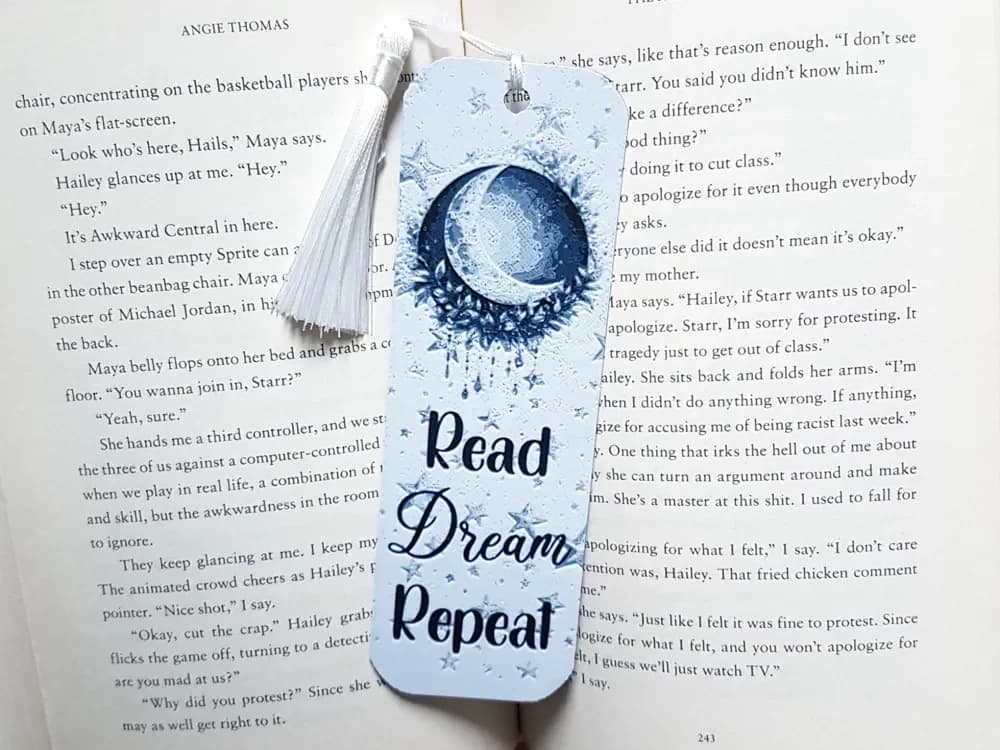 Bookmark, Read, Dream, Repeat by Dame Jo HueForge model: Bookmark, Read, Dream, Repeat by Dame Jo