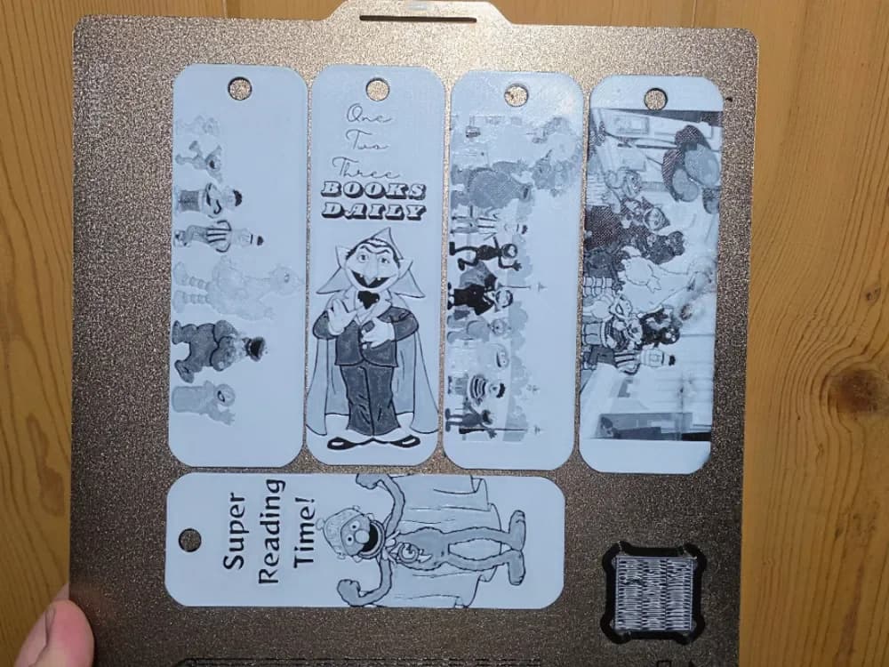 Sesame Street Fanart Bookmarks to Promote Reading by AirMechDesigns HueForge model: Sesame Street Fanart Bookmarks to Promote Reading by AirMechDesigns