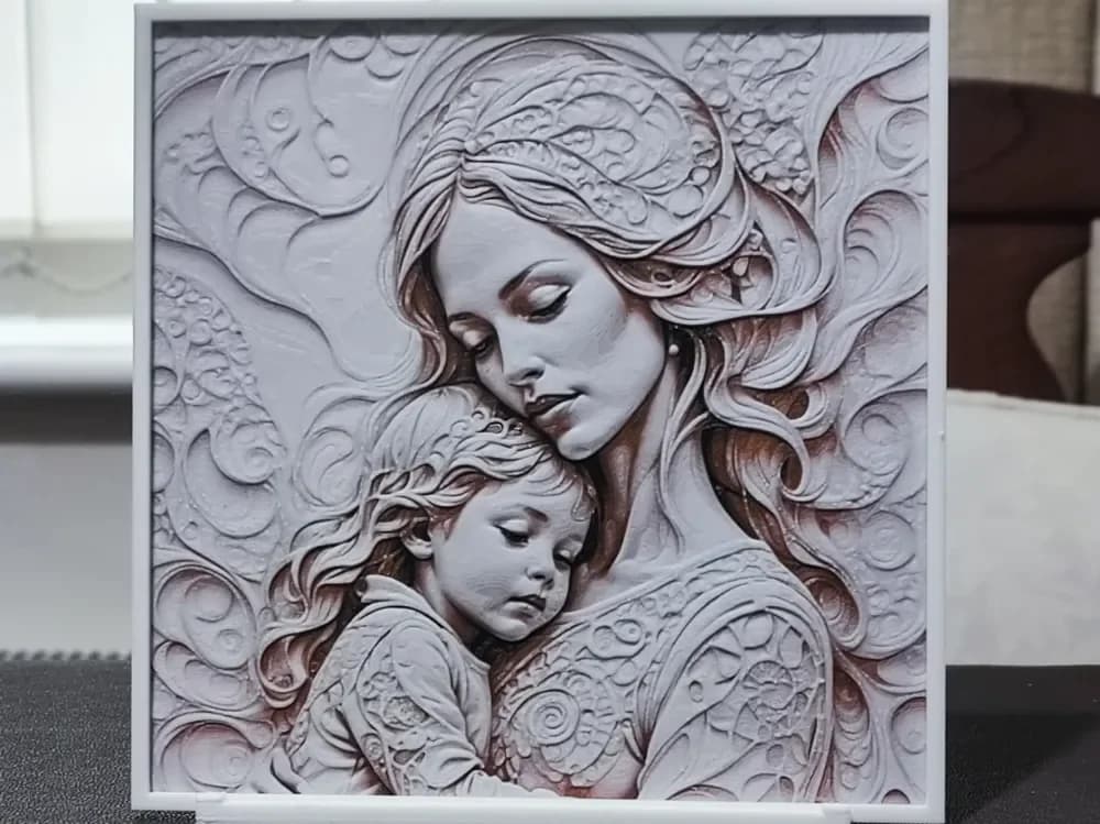 Mother & Child - HueForge 3 Color by BoDad HueForge model: Mother & Child - HueForge 3 Color by BoDad