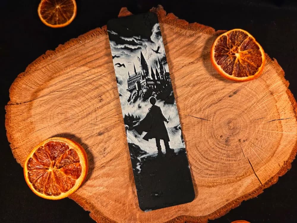 Harry potter and hogwarts 1 bookmark - hueforge by EternalDesigns3D HueForge model: Harry potter and hogwarts 1 bookmark - hueforge by EternalDesigns3D