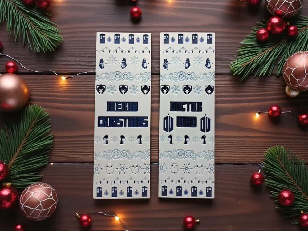 Doctor Who Christmas Sweater 50x150mm Bookmark by MythicHue's HueForge model: Doctor Who Christmas Sweater 50x150mm Bookmark by MythicHue's