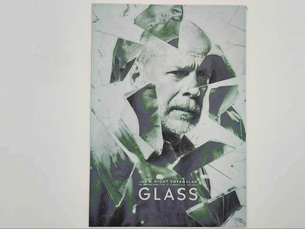 David Dunn from Glass - hueforge by Altf4-Formation HueForge model: David Dunn from Glass - hueforge by Altf4-Formation