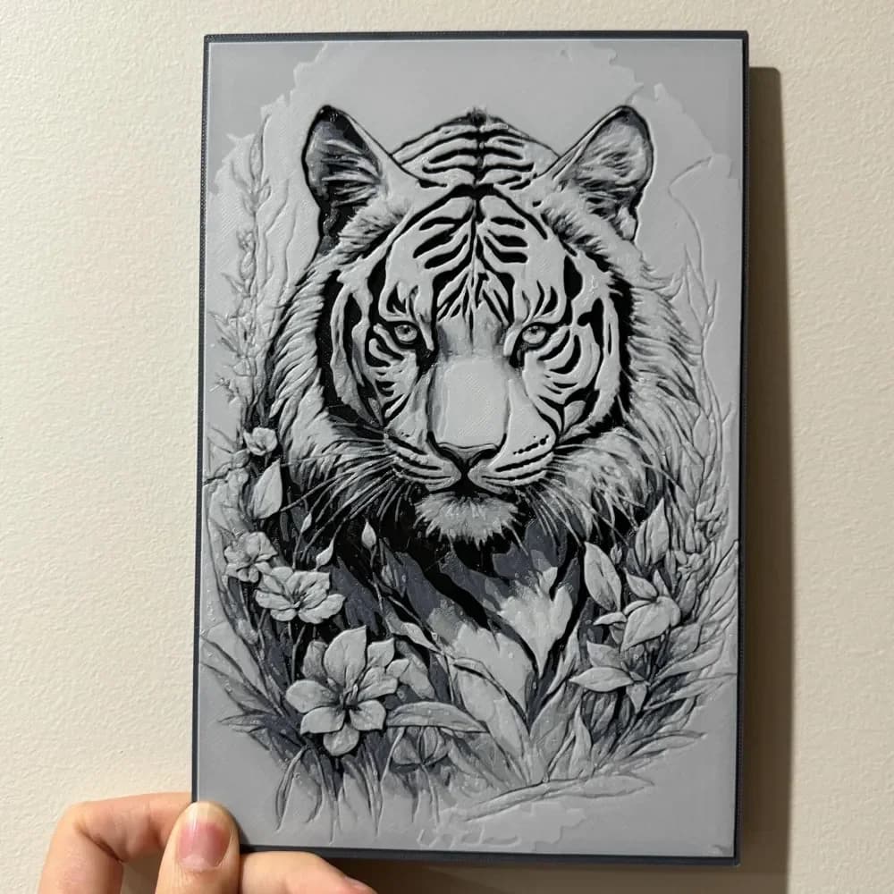 White Tiger - Hueforge Print by cyanidesugar HueForge model: White Tiger - Hueforge Print by cyanidesugar
