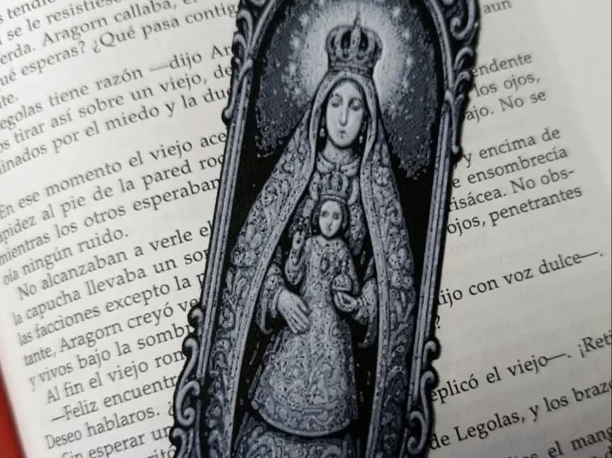 Virgin and Child by FYTY112 HueForge model: Virgin and Child by FYTY112