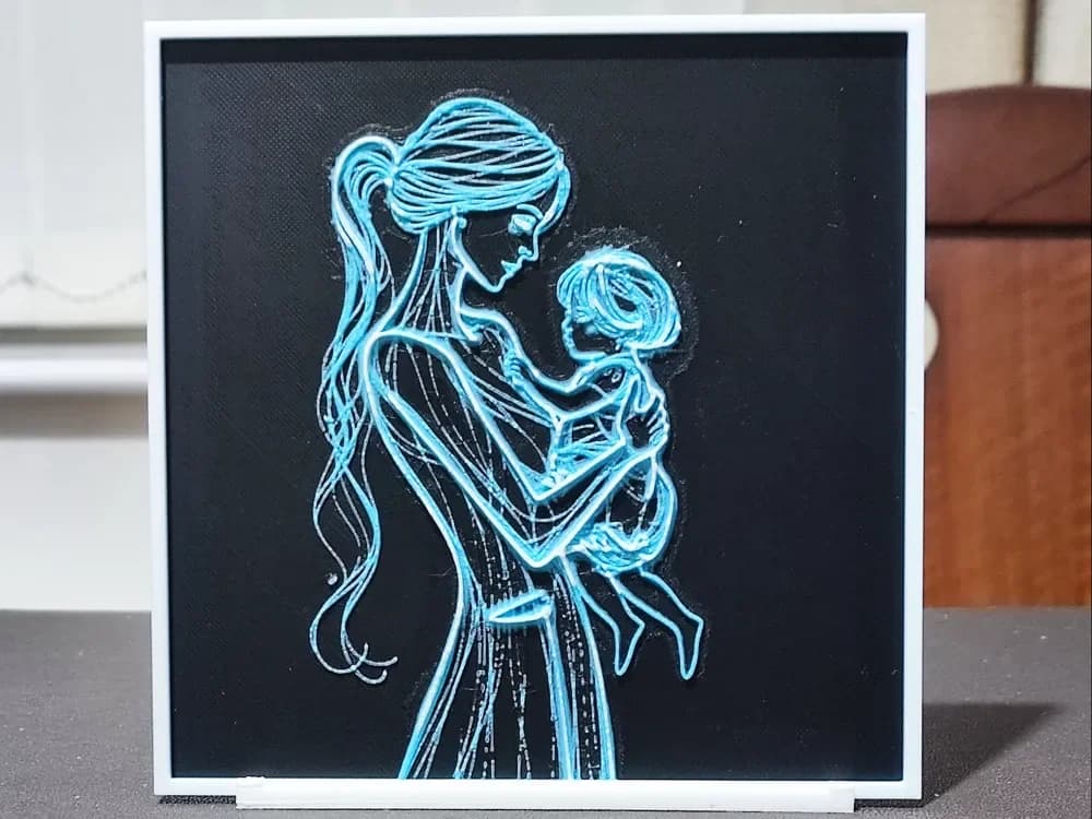 A Mother's Love - HueForge 3 Color by BoDad HueForge model: A Mother's Love - HueForge 3 Color by BoDad