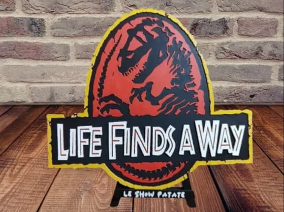 Jurassic Park ( Life Finds A Way ) hueforge by leshowpatate HueForge model: Jurassic Park ( Life Finds A Way ) hueforge by leshowpatate