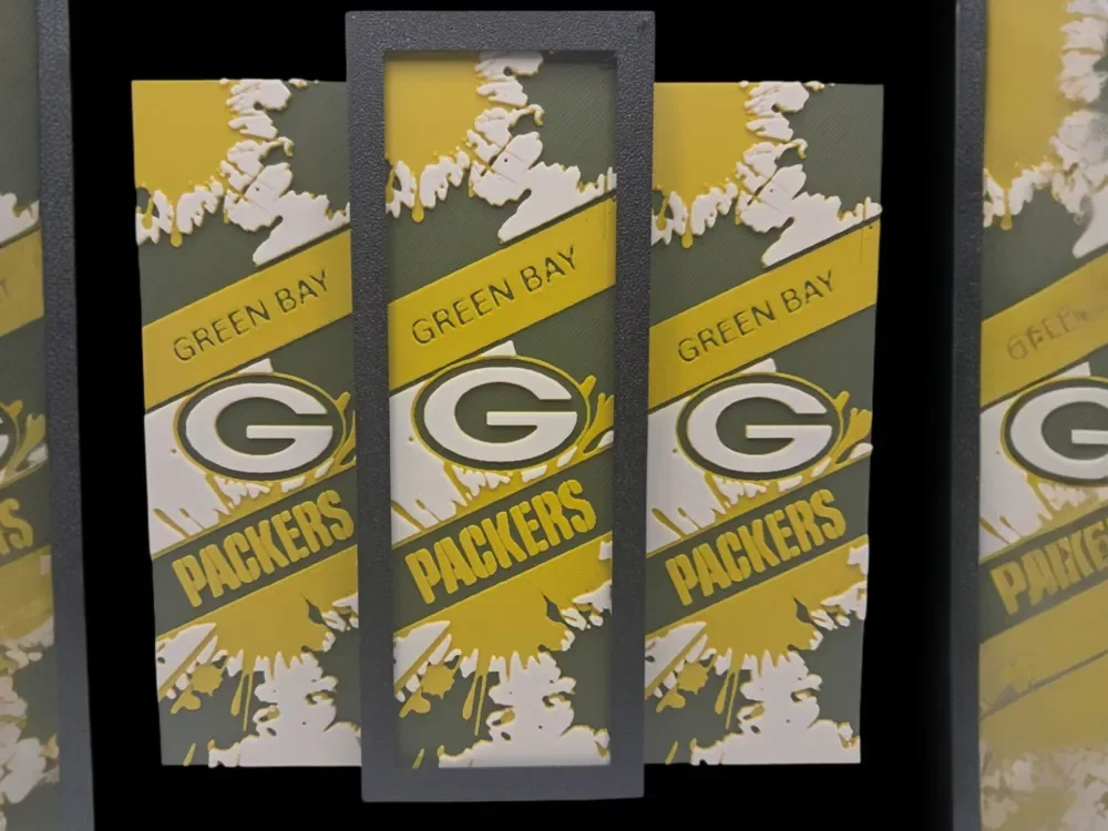 Green Bay Packers 50mm x 150mm Bookmark by MythicHue's HueForge model: Green Bay Packers 50mm x 150mm Bookmark by MythicHue's
