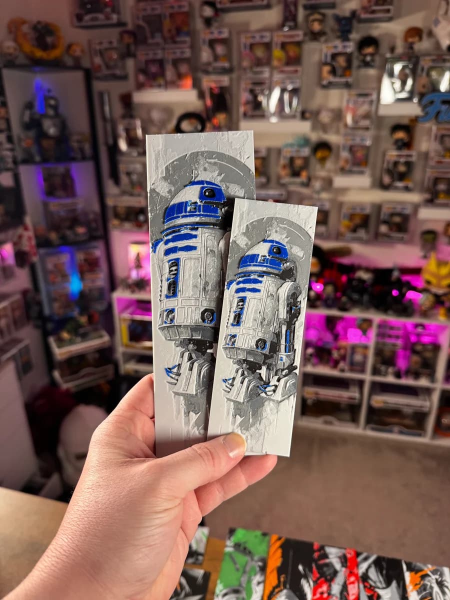 R2-D2 Bookmark by 3D Prints By Vic HueForge model: R2-D2 Bookmark by 3D Prints By Vic