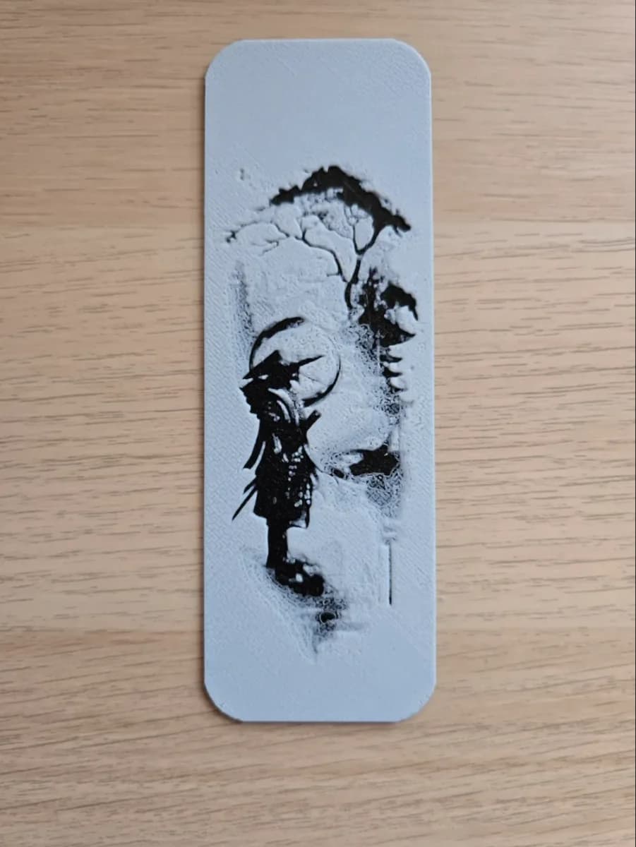Minimalist Samurai Bookmark by Atrus Design HueForge model: Minimalist Samurai Bookmark by Atrus Design