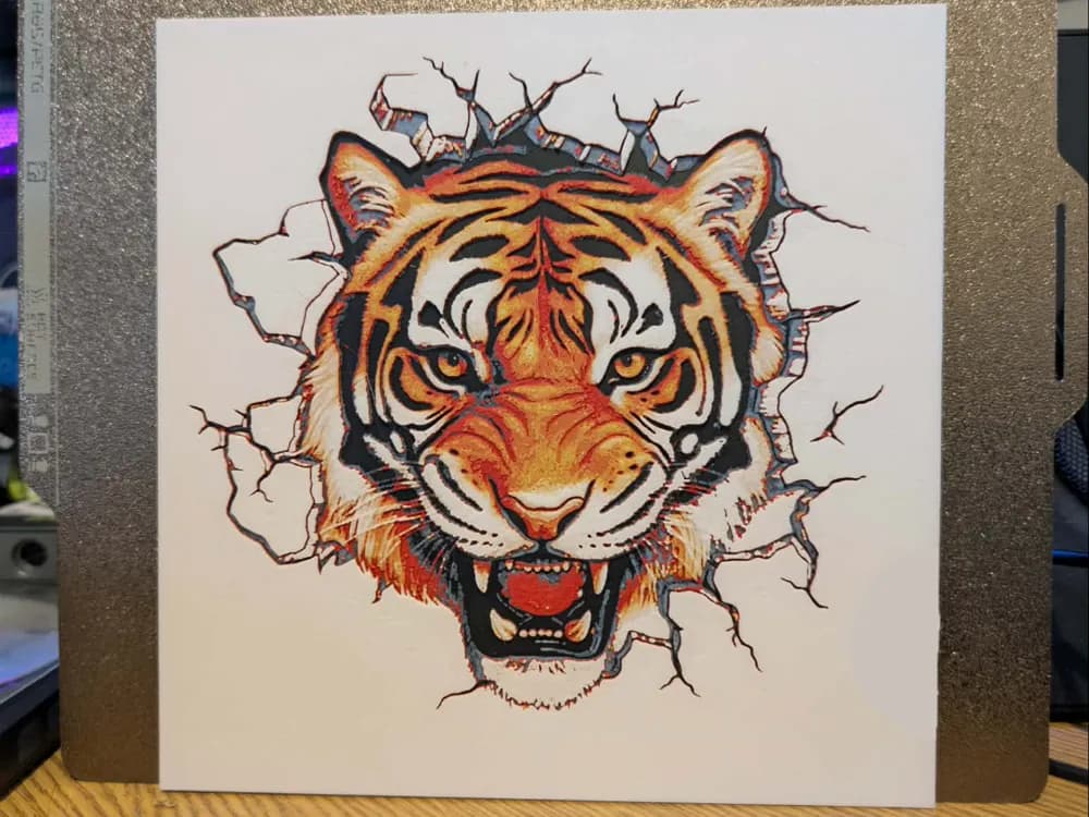 Tiger Breakout - hueforge by 3dGlow HueForge model: Tiger Breakout - hueforge by 3dGlow