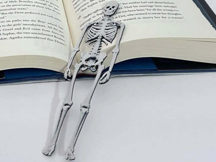 Skeleton Bookmark or Décor by 3djd HueForge model: Skeleton Bookmark or Décor by 3djd