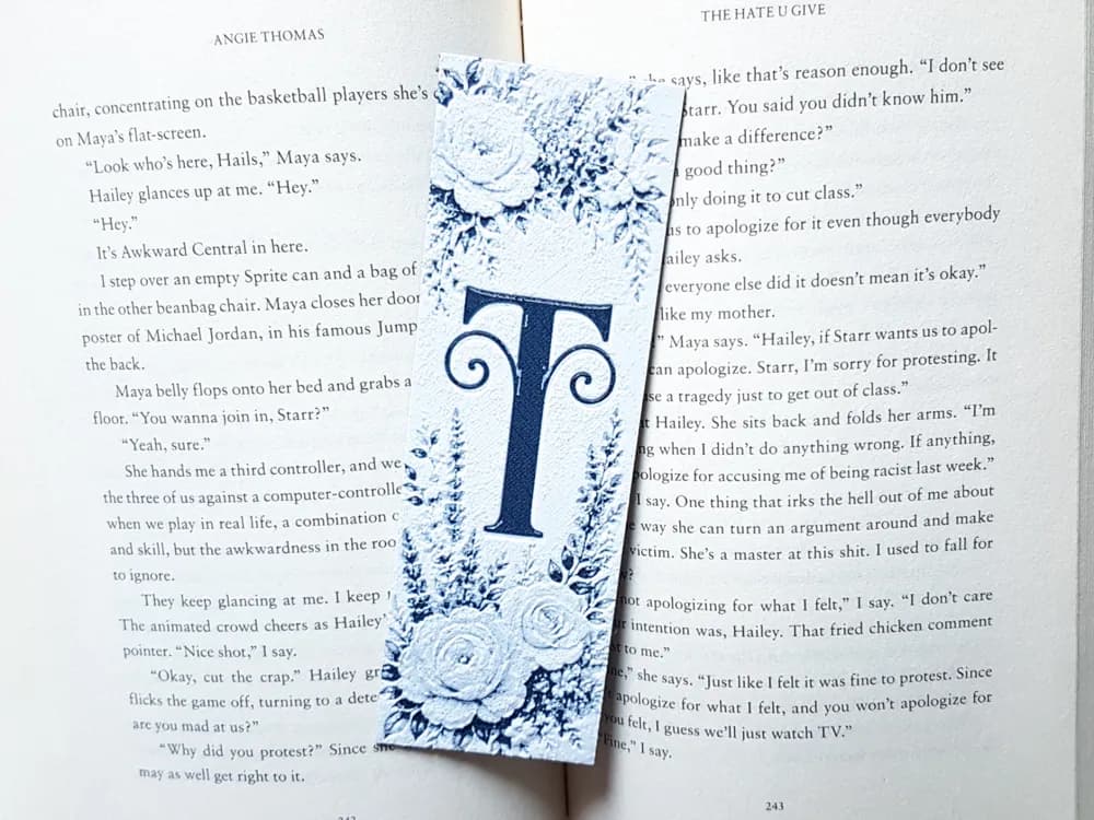 Bookmark, Monogram T, Floral Background, Hueforge Bookmark, Monogram T, Floral Background, Hueforge