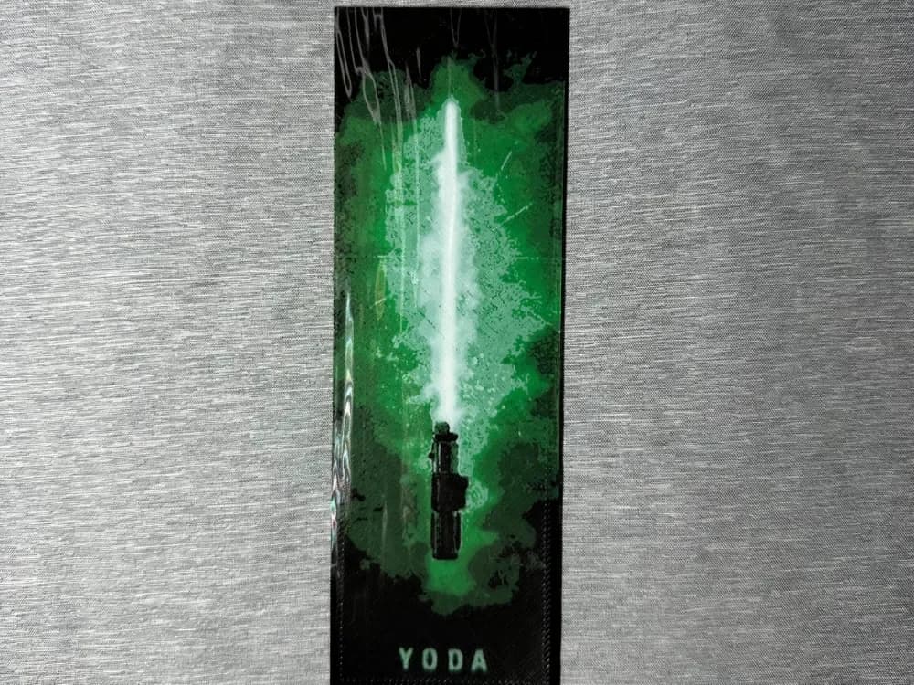 Yoda Light Saber Bookmark - Flatforge by Hey Ben HueForge model: Yoda Light Saber Bookmark - Flatforge by Hey Ben