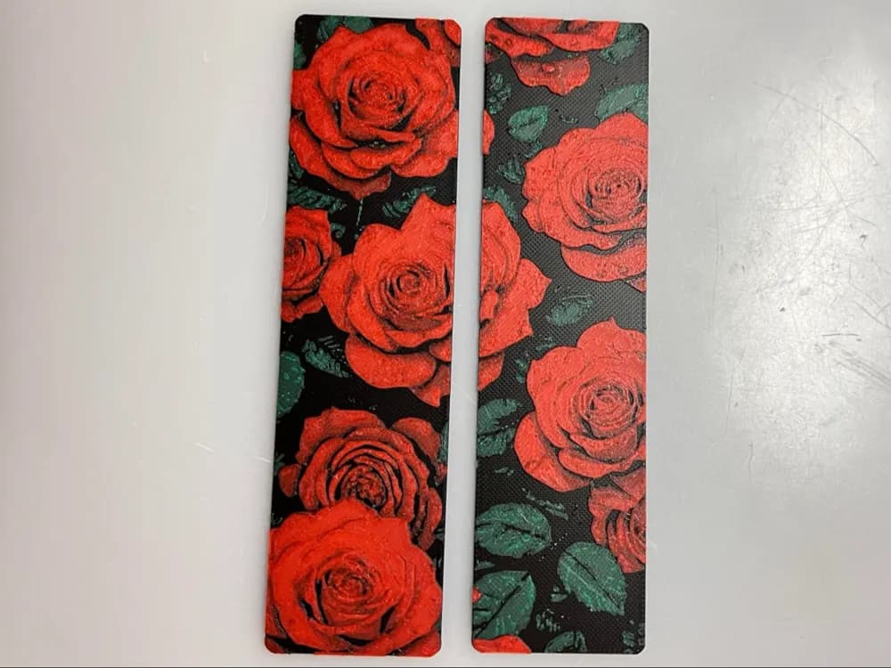 HueForge model: Red Roses - Bookmark Set by 3djd