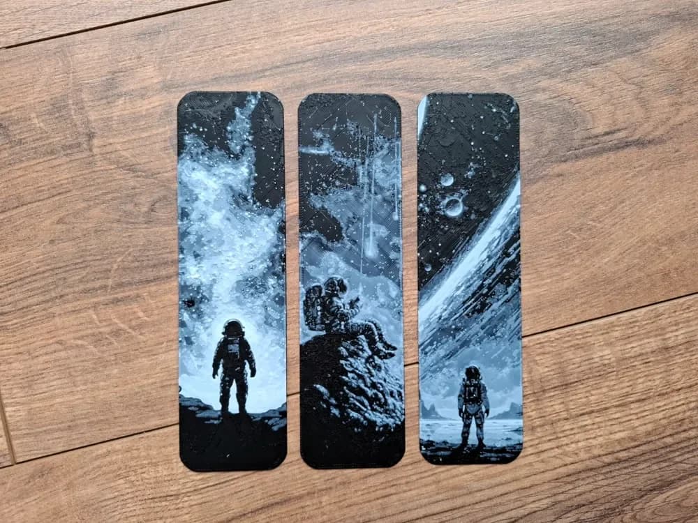 Spaceman / Astronaut saga bookmark - hueforge by EternalDesigns3D HueForge model: Spaceman / Astronaut saga bookmark - hueforge by EternalDesigns3D