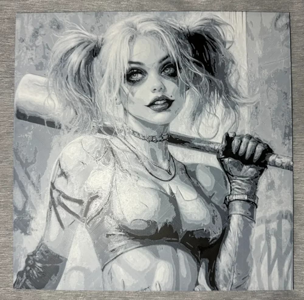 Harley Quinn B&W Hueforge by Hey Ben HueForge model: Harley Quinn B&W Hueforge by Hey Ben