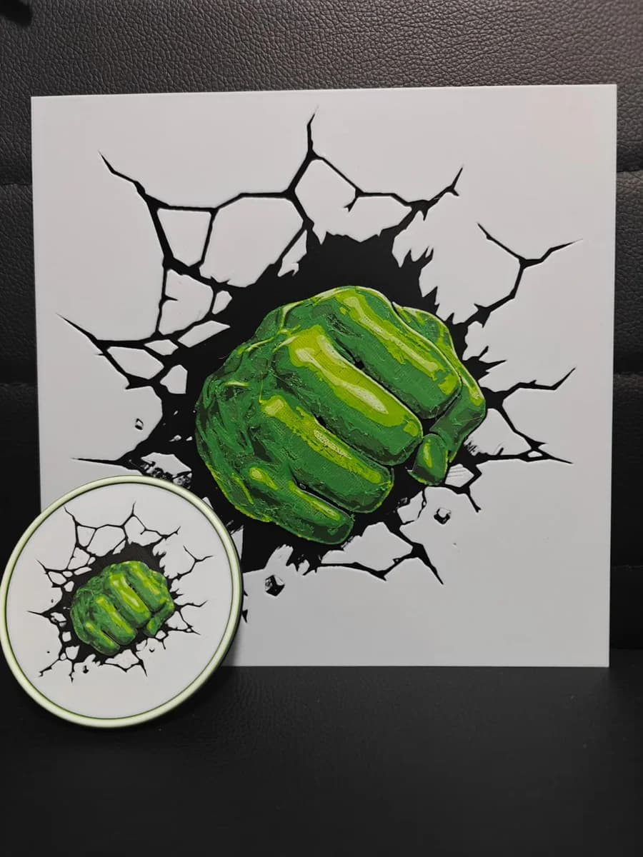 Hulk Broken Wall set by TheHueforgeLady HueForge model: Hulk Broken Wall set by TheHueforgeLady