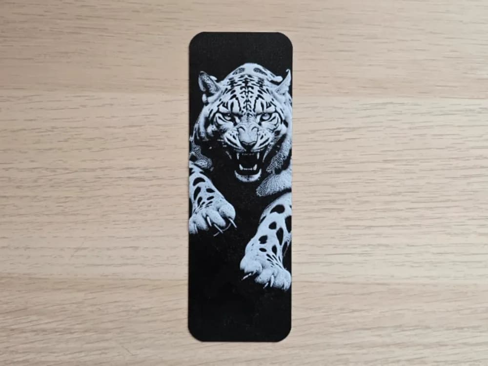 Tiger White 2 Bookmark by Atrus Design HueForge model: Tiger White 2 Bookmark by Atrus Design