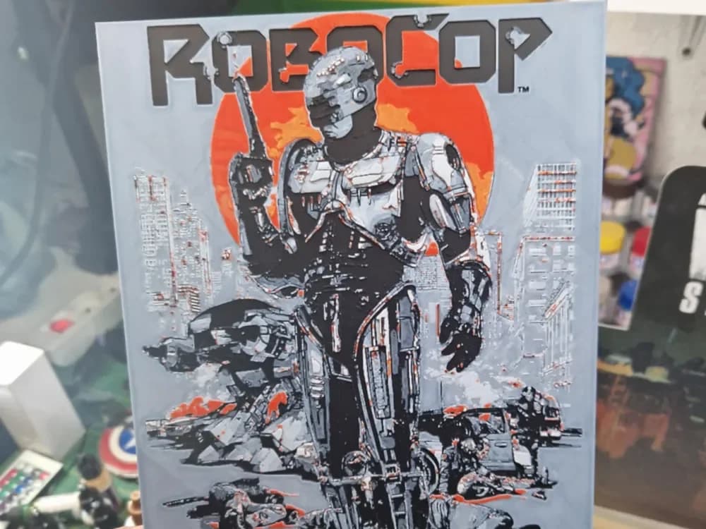 Robocop Hueforge by Dakiren HueForge model: Robocop Hueforge by Dakiren