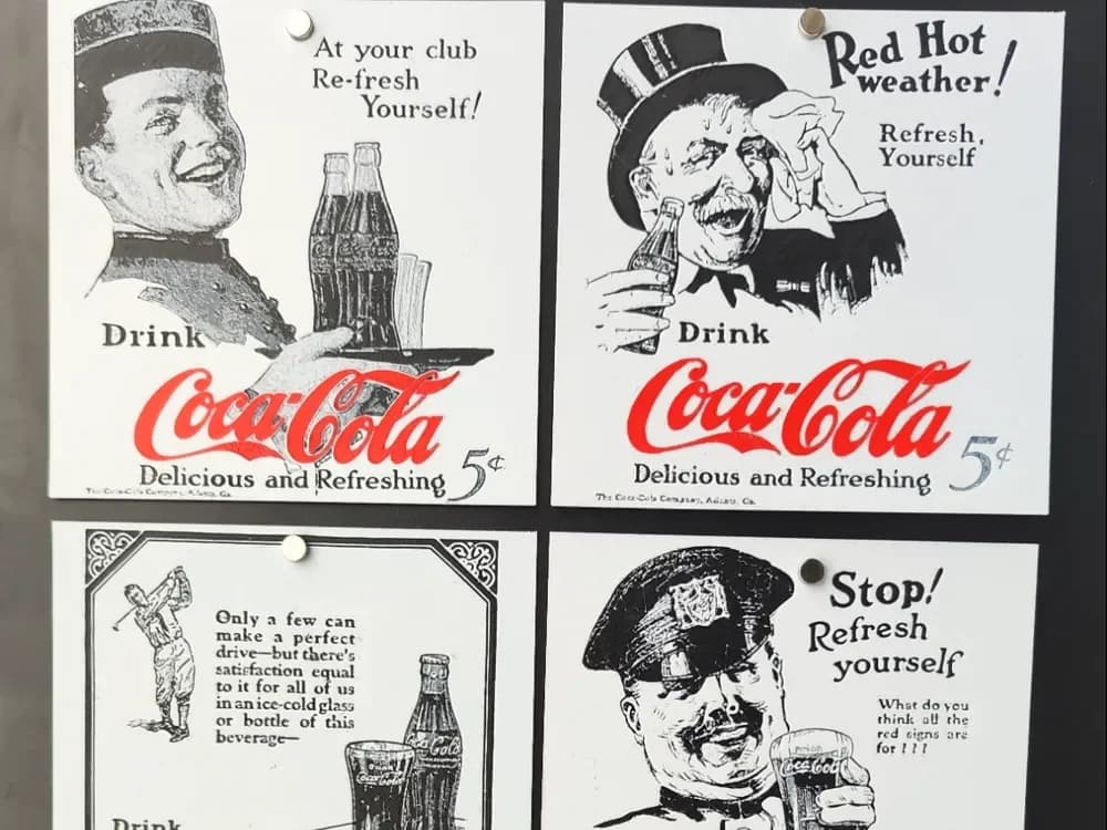 Coca cola Vintage advertising set - hueforge by Altf4-Formation HueForge model: Coca cola Vintage advertising set - hueforge by Altf4-Formation