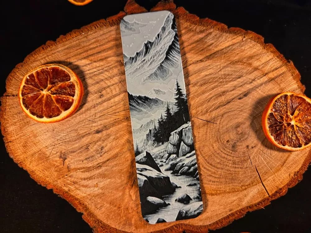 Grey Valley bookmark by EternalDesigns3D HueForge model: Grey Valley bookmark by EternalDesigns3D