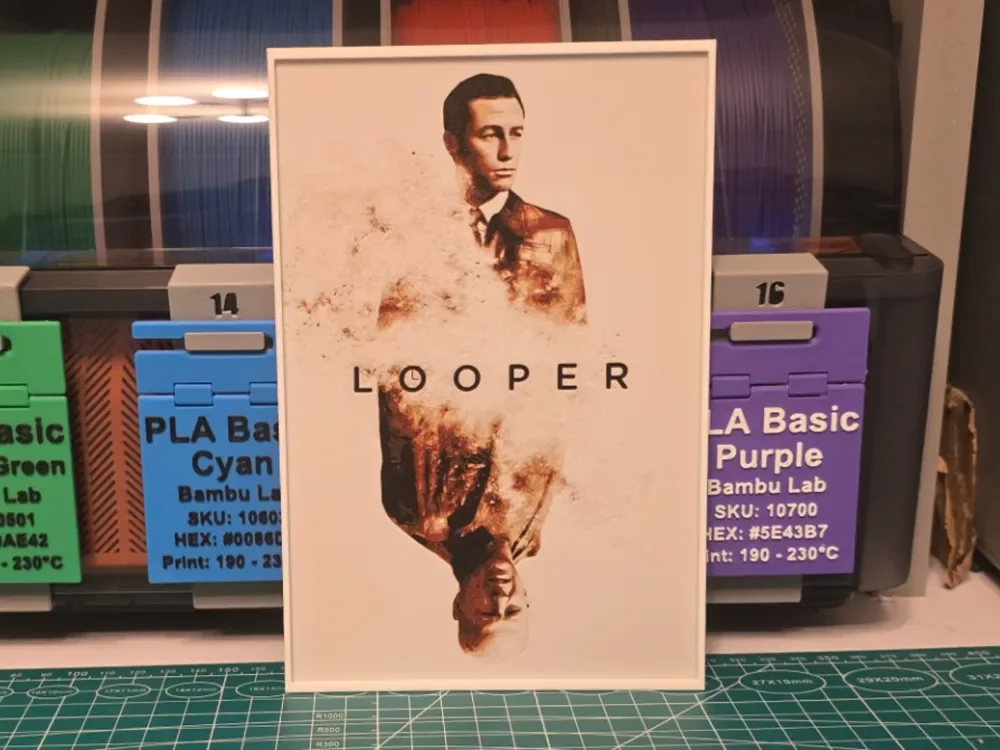 HueForge model: Looper Movie Poster - Hueforge Art by Lumpy3D