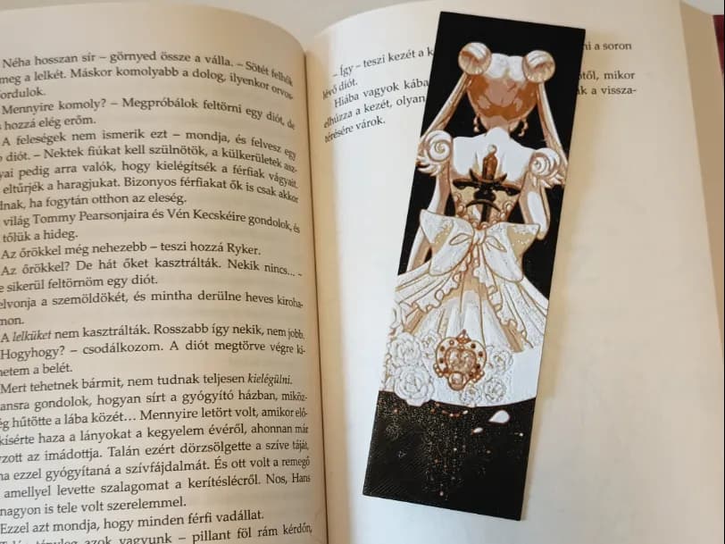 Sailor Moon Bookmark Hueforge by 3DNesy HueForge model: Sailor Moon Bookmark Hueforge by 3DNesy