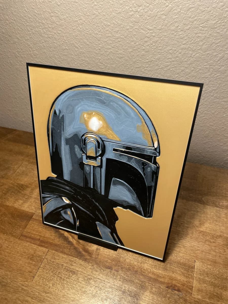 Mandalorian Side View by Cloudy Nostalgia HueForge model: Mandalorian Side View by Cloudy Nostalgia