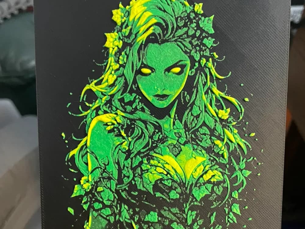 Poison Ivy Hueforge by Advancedtechworldwide HueForge model: Poison Ivy Hueforge by Advancedtechworldwide