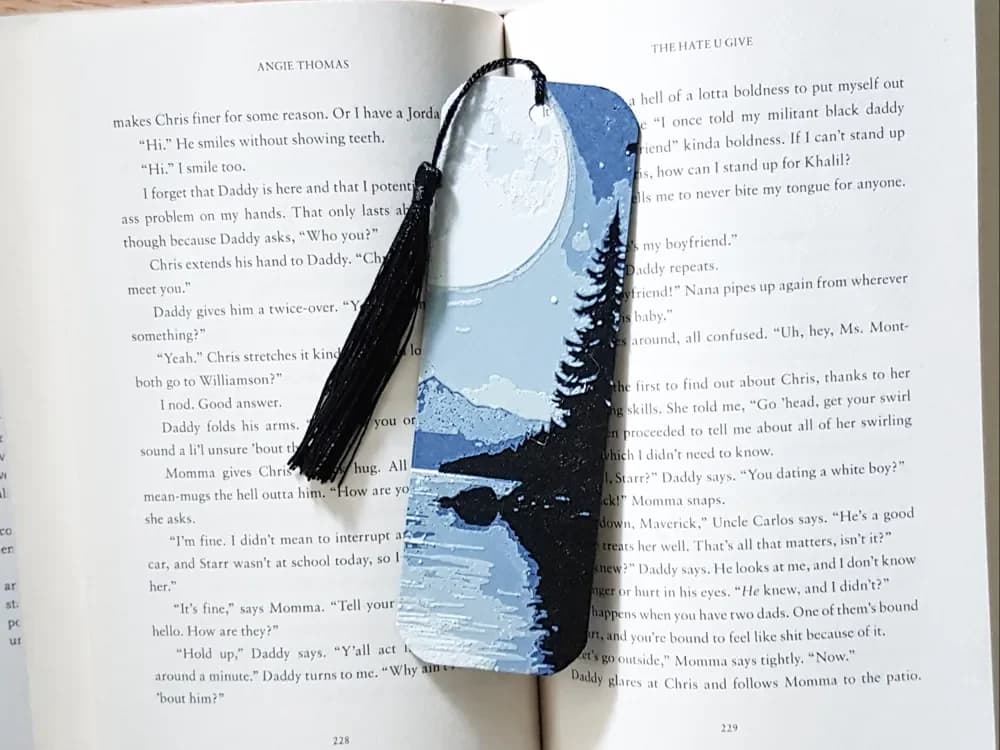 Moonlit Lake Bookmark, Hueforge by Dame Jo HueForge model: Moonlit Lake Bookmark, Hueforge by Dame Jo