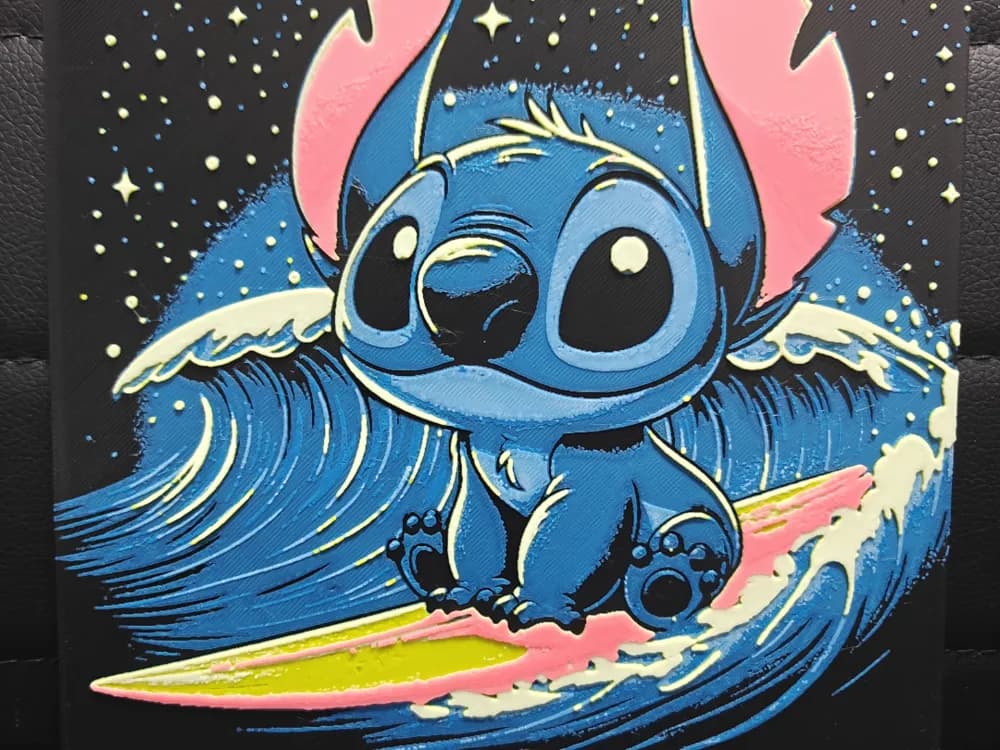 Stitch Surfing under the stars by TheHueforgeLady HueForge model: Stitch Surfing under the stars by TheHueforgeLady