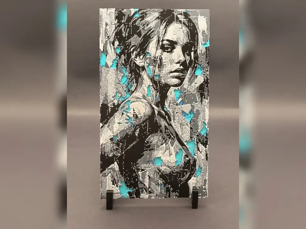 Fractured Cyan Sci-Fi Woman HueForge Print Fractured Cyan Sci-Fi Woman HueForge Print