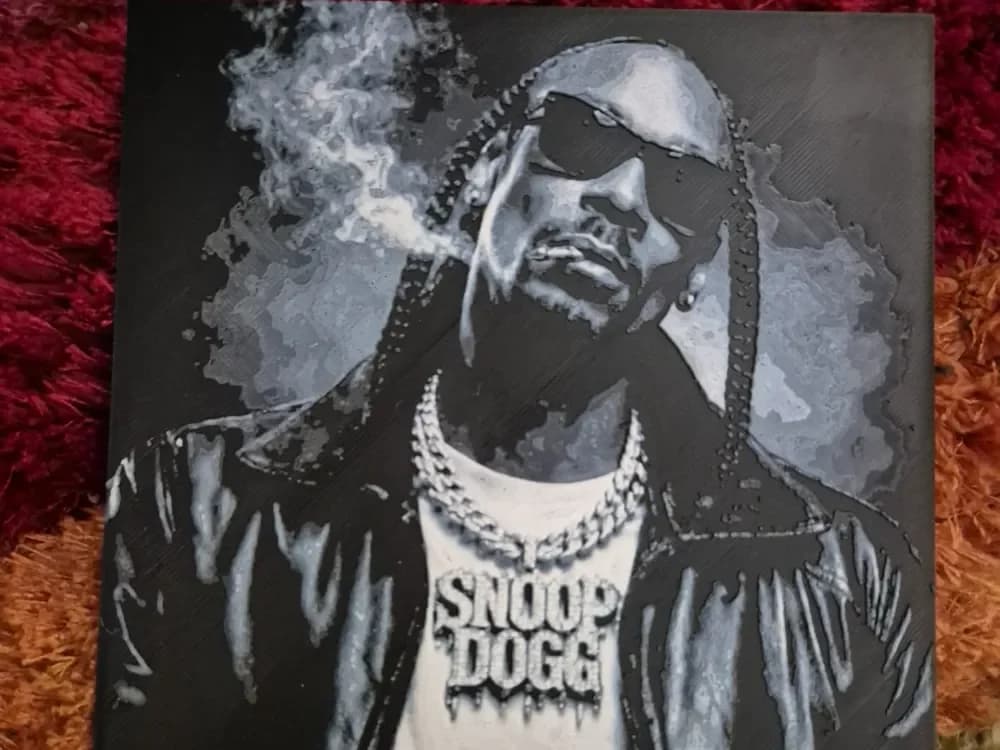 snoop portrait hueforge by Buntsta HueForge model: snoop portrait hueforge by Buntsta
