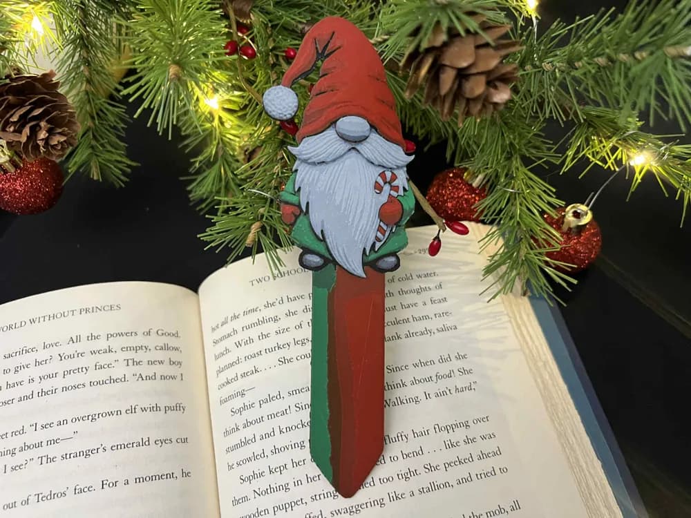Christmas Gnome Bookmark or Planter Stake by 3djd HueForge model: Christmas Gnome Bookmark or Planter Stake by 3djd