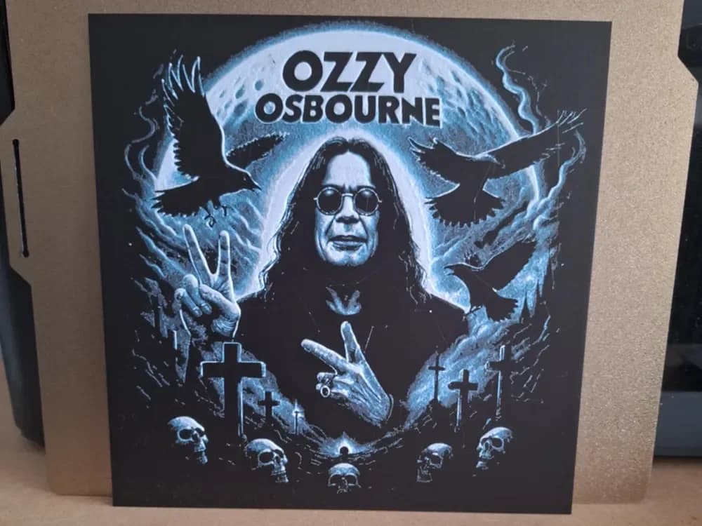 Ozzy Osbourne hueforge 2 options avaliable by 3dGlow HueForge model: Ozzy Osbourne hueforge 2 options avaliable by 3dGlow